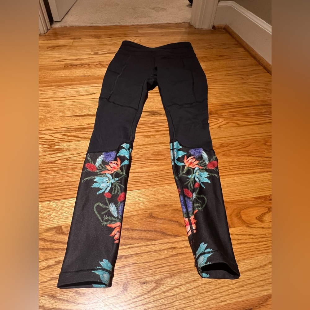 LEGGINGS